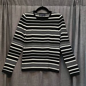 Jones New York Women’s Size Small Crewneck Sweater